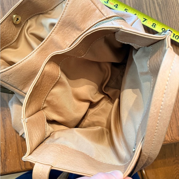 Madison West Classic Tan Shoulder Purse w/ Metal Accents - Picture 7 of 11